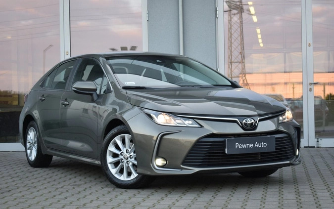 Toyota Corolla cena 75000 przebieg: 62924, rok produkcji 2022 z Ostroróg małe 137